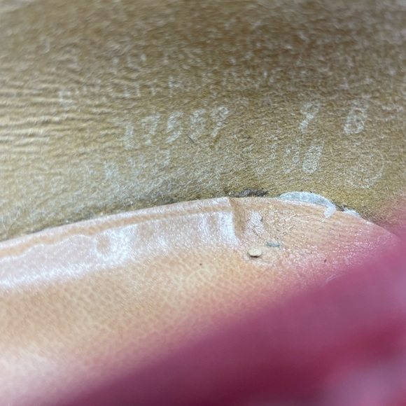 Vintage QualiCraft Casualets Red Crocodile Embossed Block Heels Pumps Size 9 - Picture 16 of 16